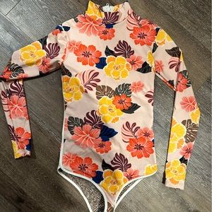 Acacia surf suit